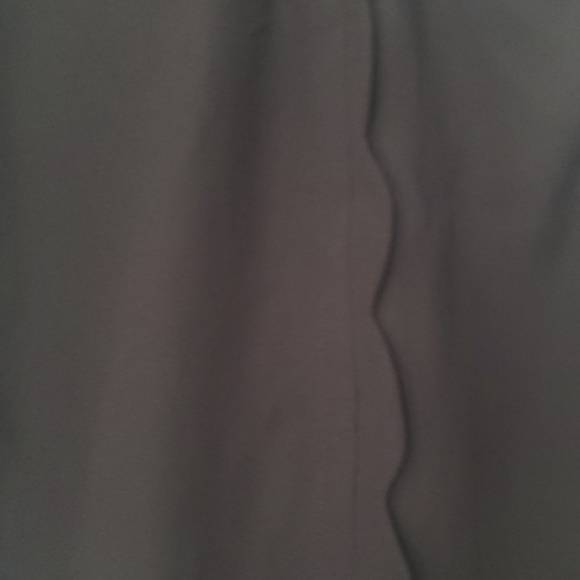 Top - Picture 2 of 4